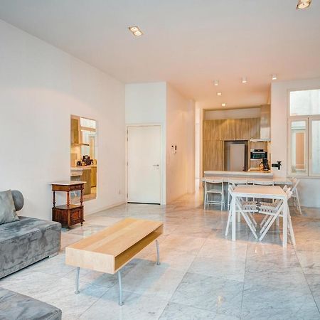Three Bedroom Marble Apartment In The Heart Of Antwerpen Exterior foto