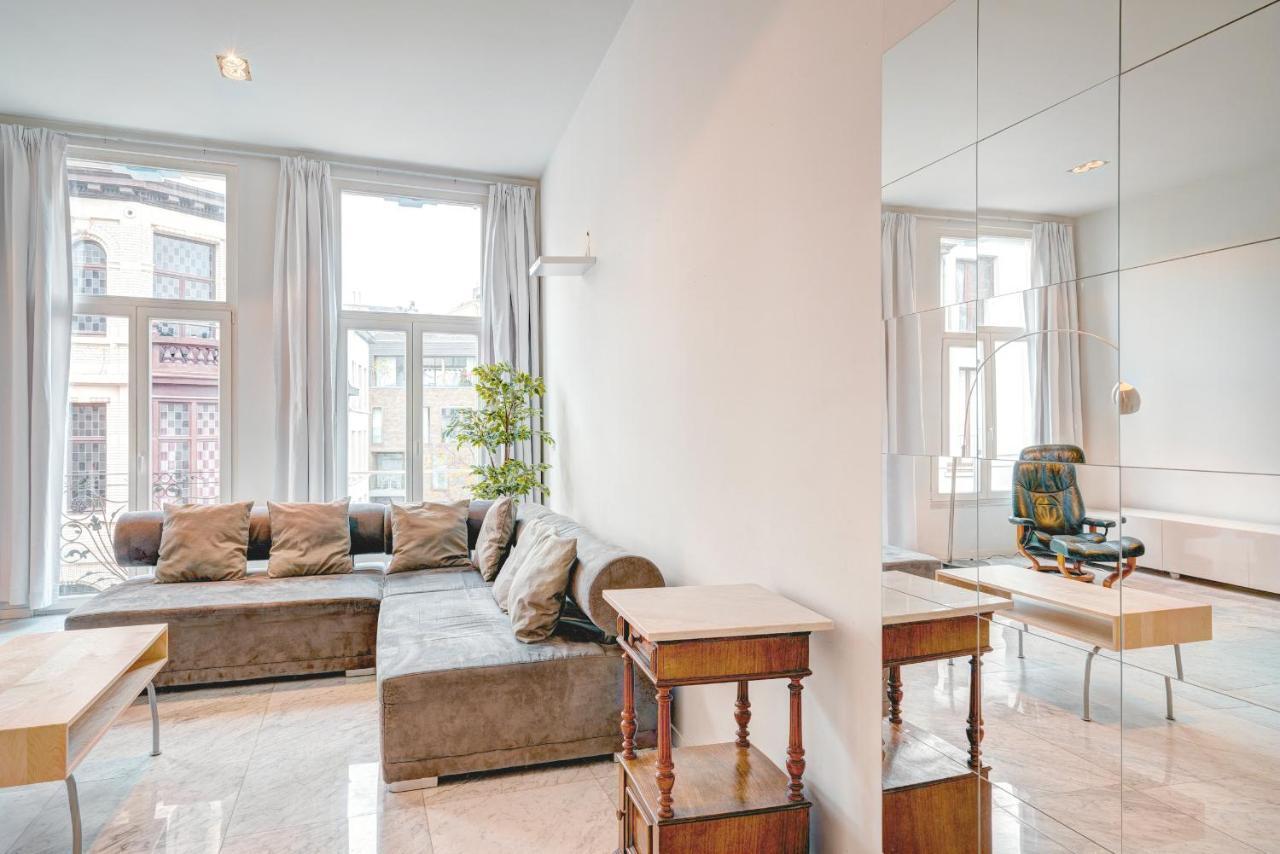 Three Bedroom Marble Apartment In The Heart Of Antwerpen Exterior foto